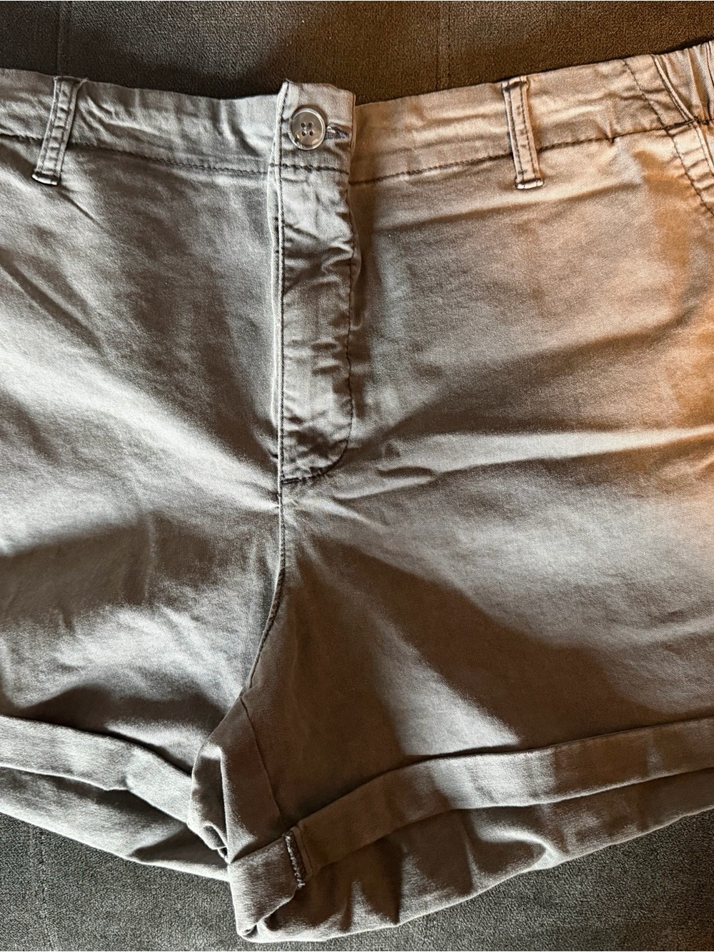Women’s OG Cotton Blend Roll-Cuff Chino Shorts — Gray